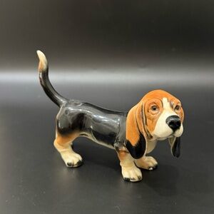 Vintage GOEBEL W Germany Basset Hound Dog Tail Up Collectible Porcelain Figurine
